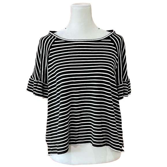 Max Studio Tops - Max Studio Black and White Flutter Sleeve Blouse